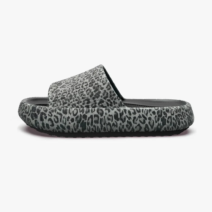 Comfort Royal | Cloud Walkers